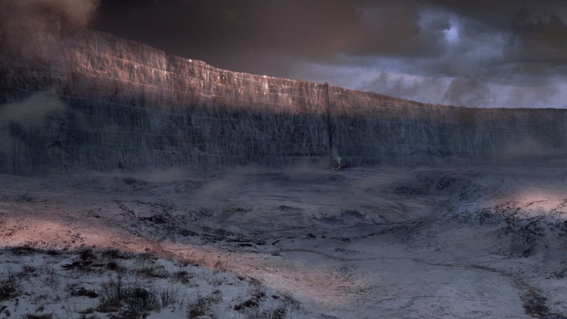 Liquid walls: the science behind The Wall from Game of Thrones